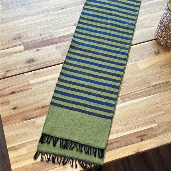 Woolmark Made in Italy 🇮🇹 Olive 🫒 Navy & Black Pure New Wool Scarf/ Wrap Briella - Picture 1 of 7